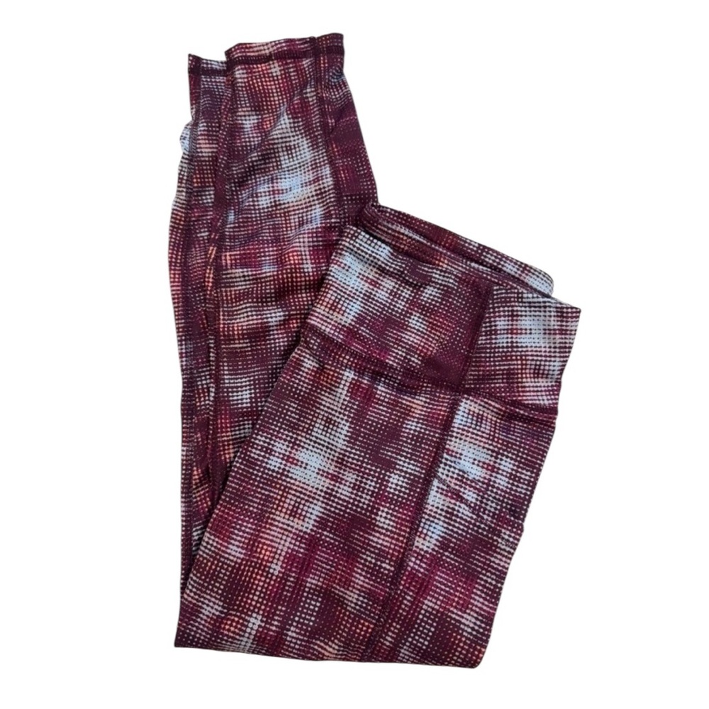 Stylish Maroon and‎ White Leggings